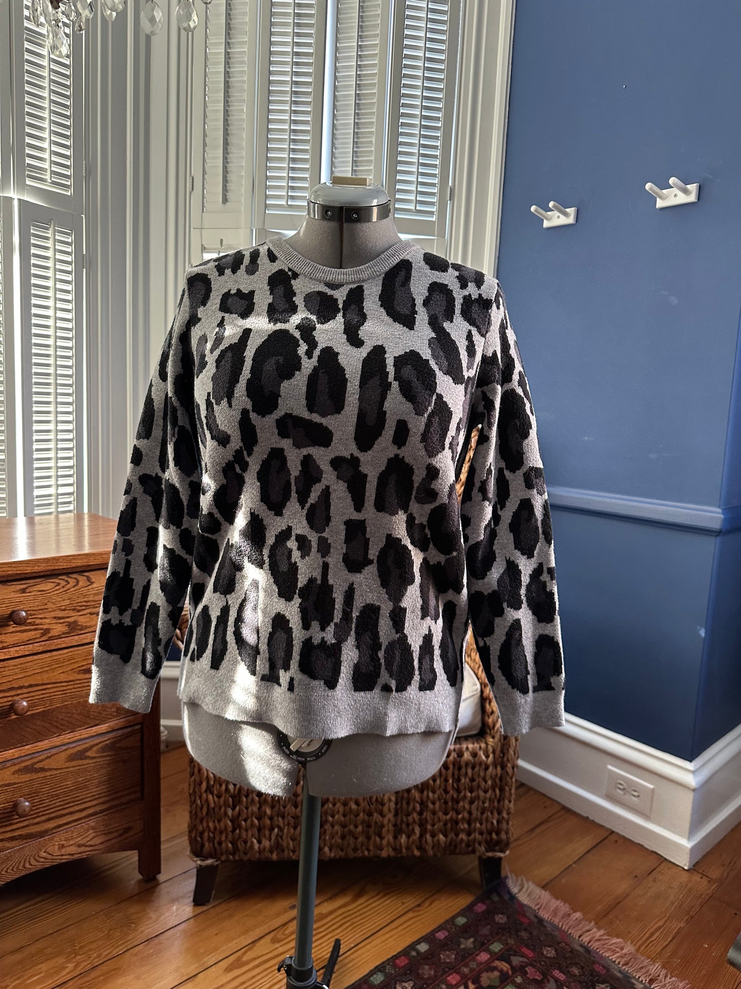 Tahari Leopard Sweater