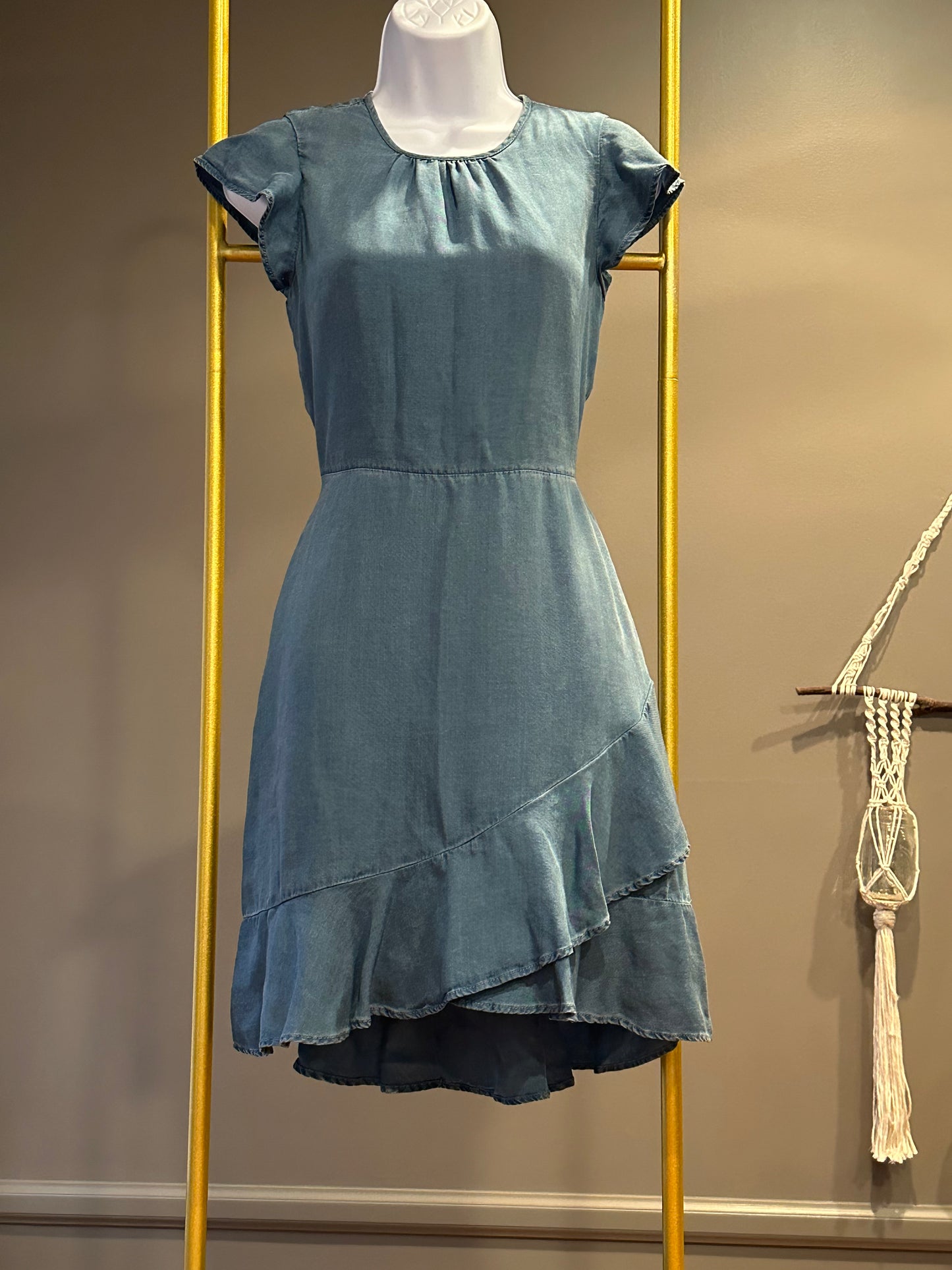 Banana Republic Denim and Ruffles
