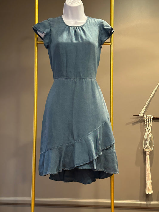Banana Republic Denim and Ruffles